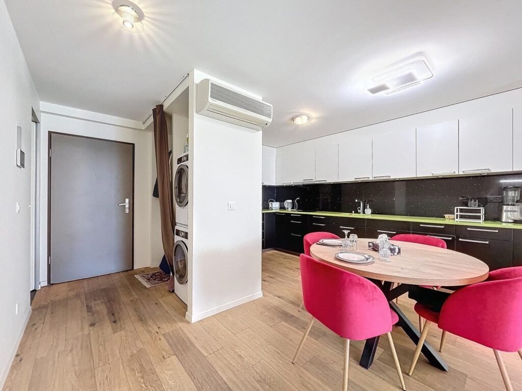 Copy of 0f3dd6af-438f-477f-b6d9-4a338018d198